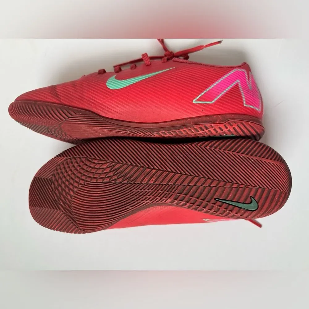 Nike Mercurial Vapor 16 Club indoor cleats shoes Ember Glow Aurora Green 7.5